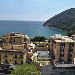 3* Hotel Mondial